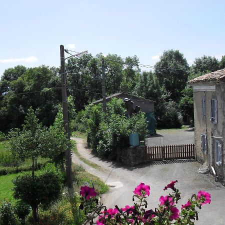 Chambre Familiale A La Ferme Montesquieu-Avantes Eksteriør billede